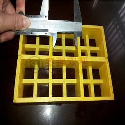 十字格双层方孔格栅 小孔格栅厂家与防漏网格板的技术解析