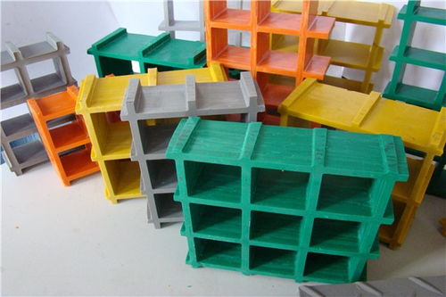 玻璃钢环保产品 分类垃圾桶与格栅盖板的专业制造商